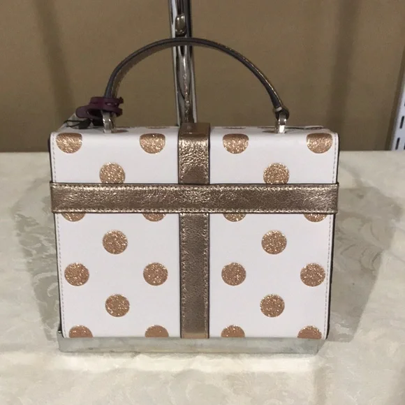 Kate Spade Wrapping Party Gift Box Crossbody - Picture 6 of 14